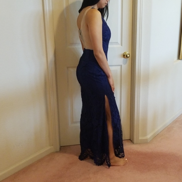 Soieblu Lace evening gown - Picture 4 of 4